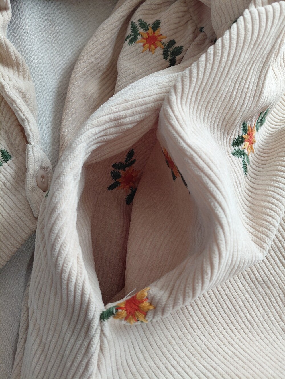Listicle Cream Corduroy Floral Embroidered Mini Babydoll Dress Size Small - Picture 6 of 9